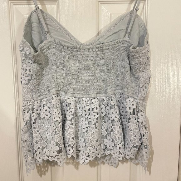 ABERCROMBIE Floral Lace Tank Top - Size XL - Picture 3 of 3